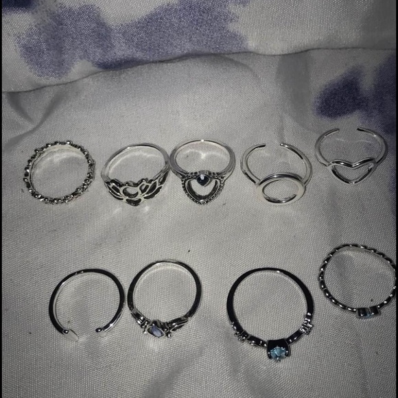 Lot of Rings - Picture 1 of 5